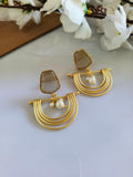 Golden Dangler Earring