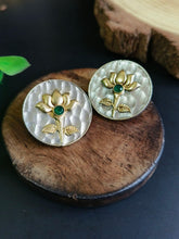 Oxidised Studs