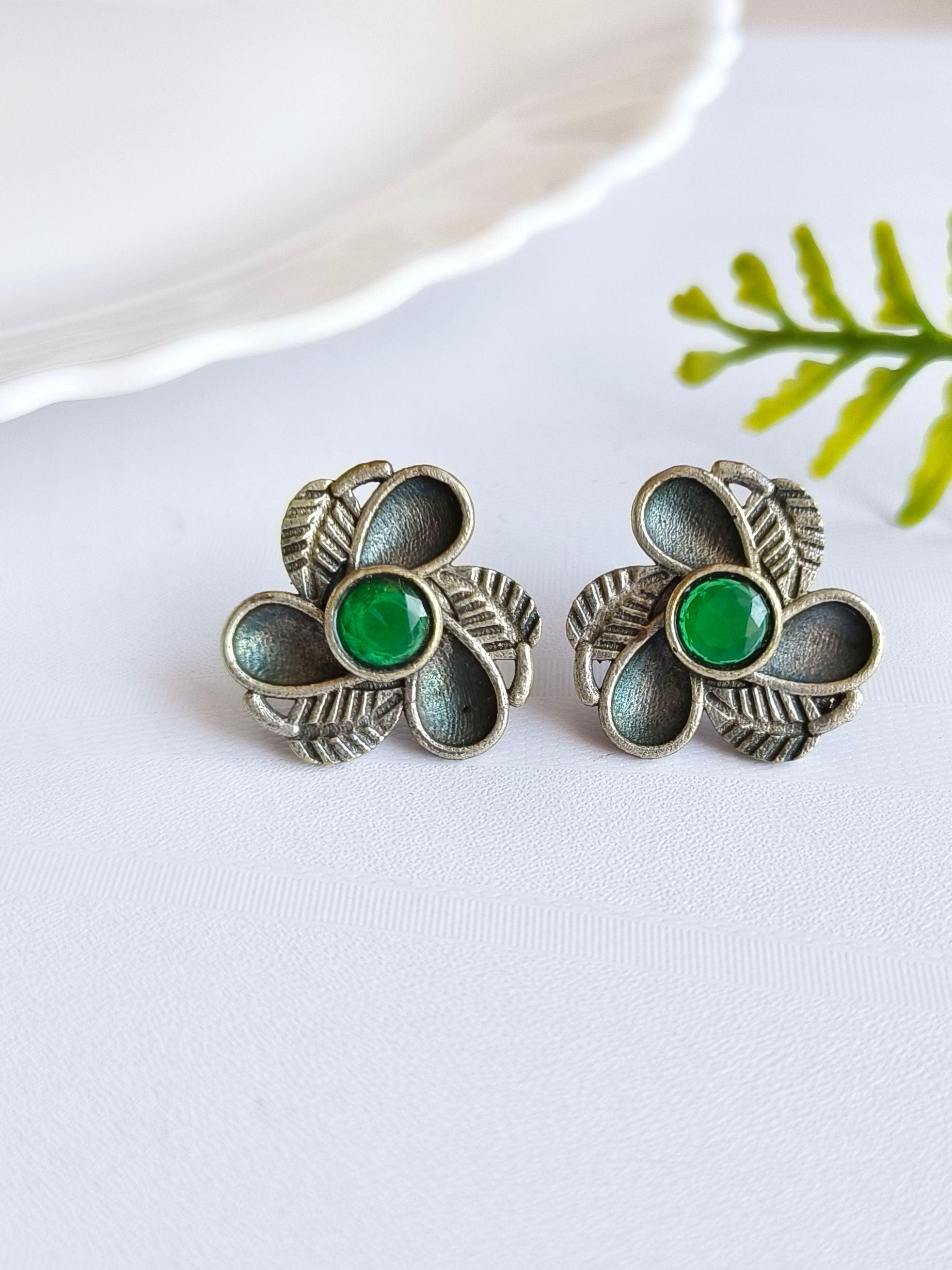 Oxidised Studs