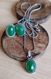 Green Onyx Oxidized chain Pendant Set | AMOLA