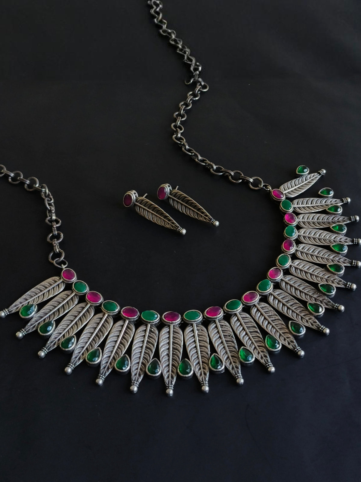 Antique Silver-Toned Elegant Necklace Set | AMOLA