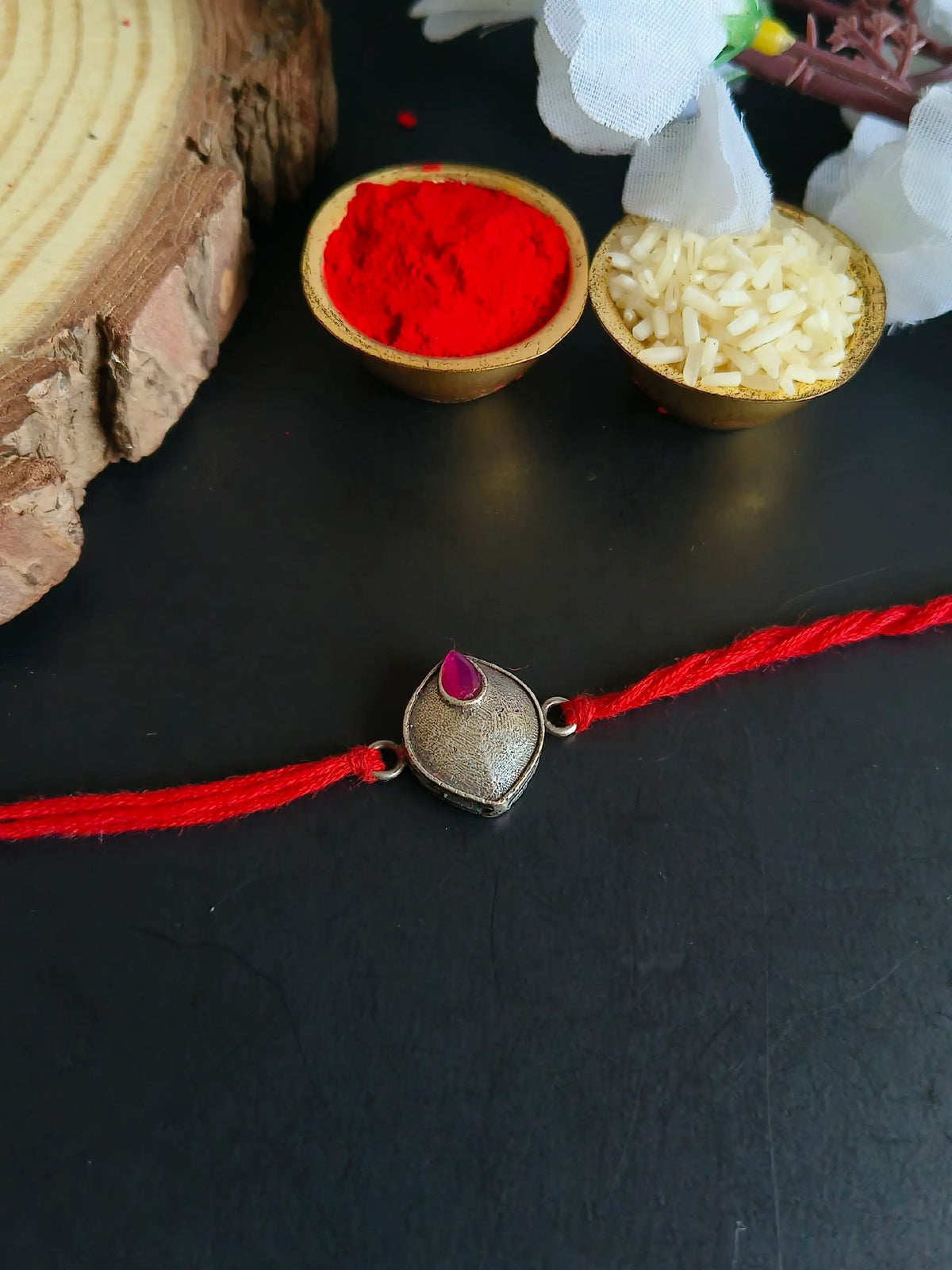 Antique Silver Leaf Rakhi | AMOLA