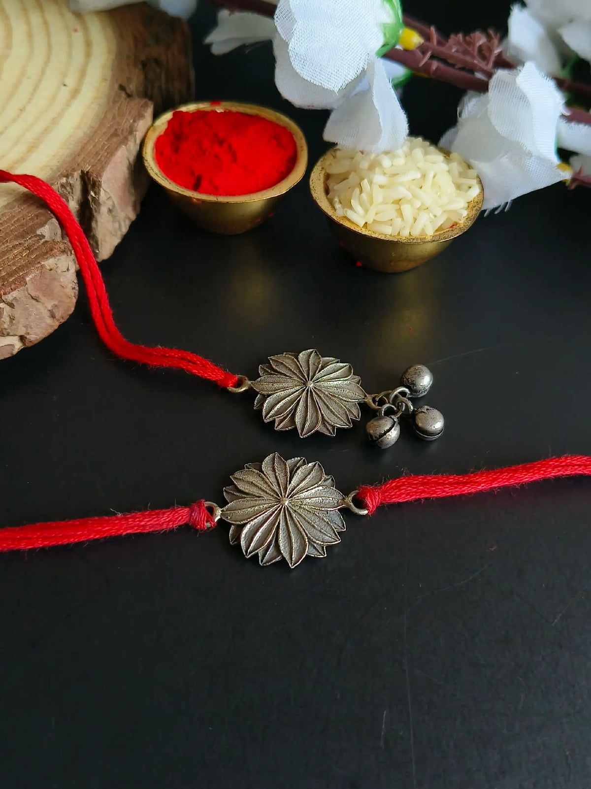 Silver Lotus Bhaiya Bhabhi Rakhi Set | AMOLA