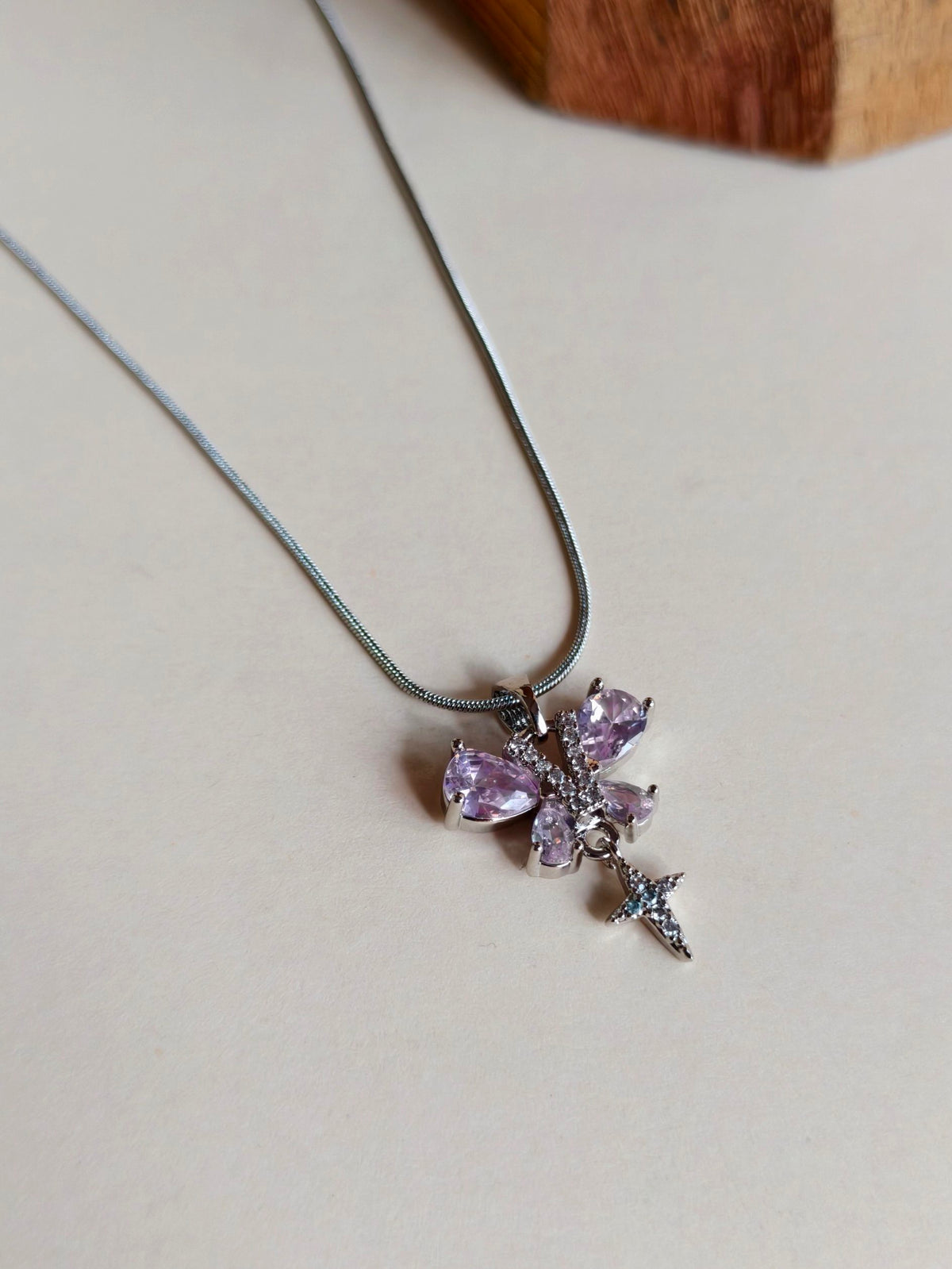 Graceful AD Pendant Set Shine | AMOLA
