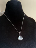Graceful AD Pendant Set Shine | AMOLA
