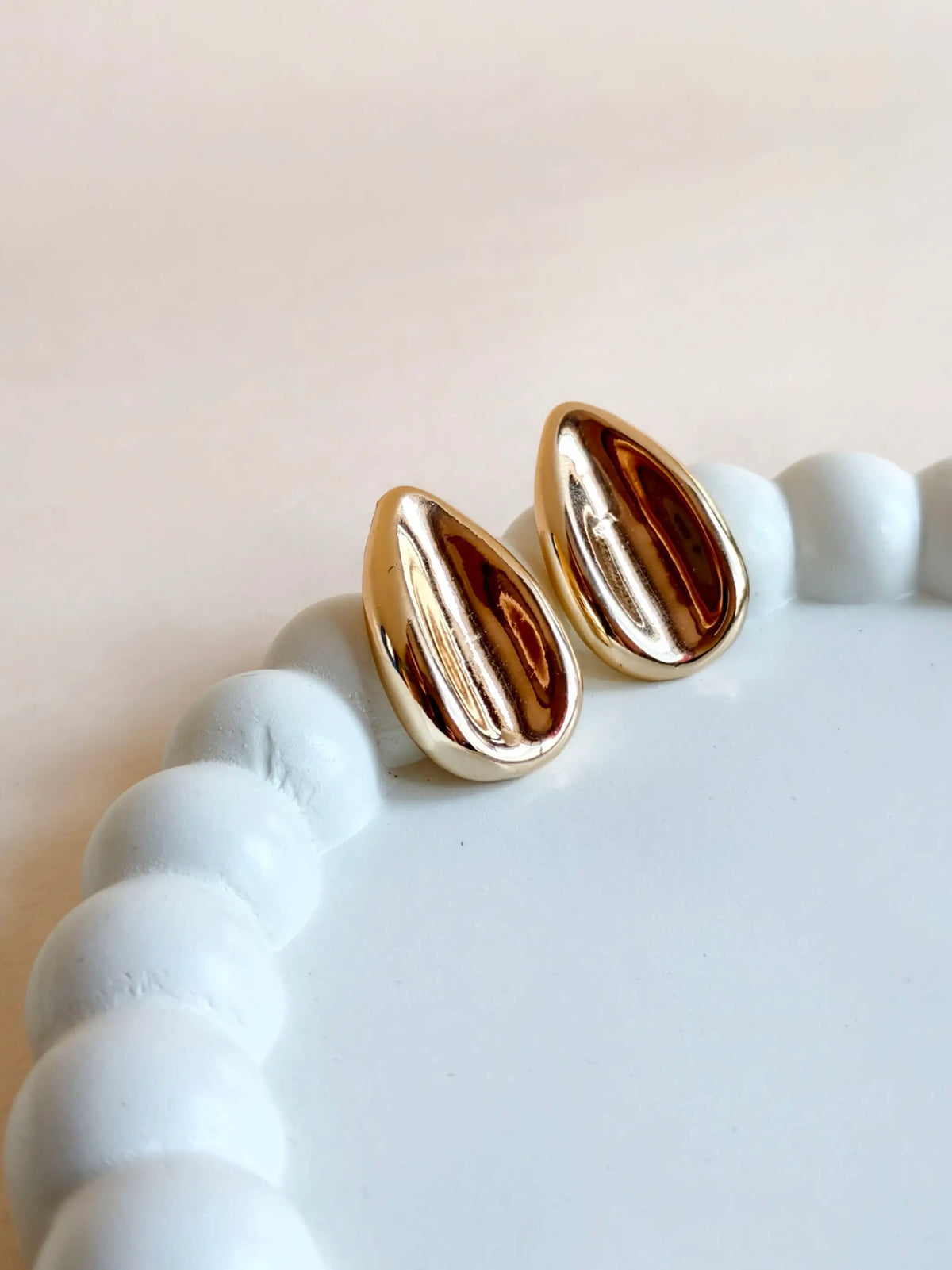 Anti-Tarnish Gold Teardrop Stud Earrings | AMOLA