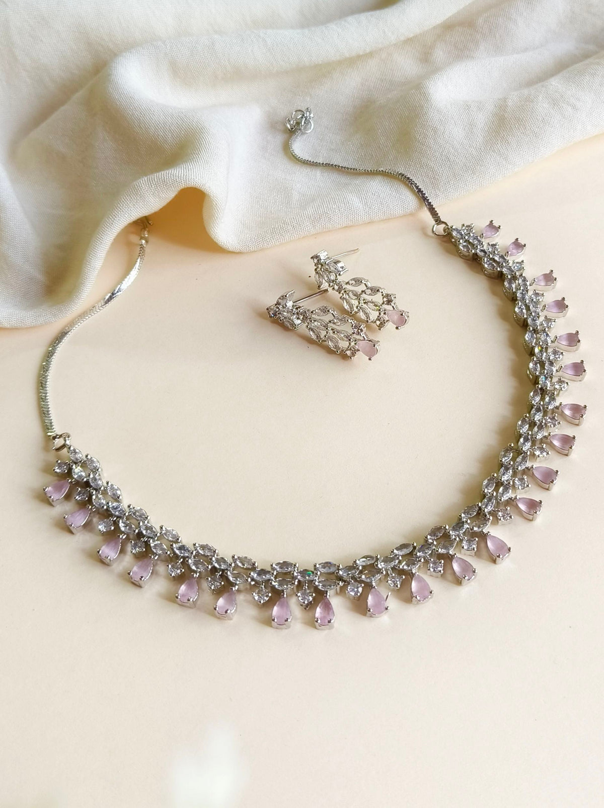 Modern American Diamond Necklace | AMOLA