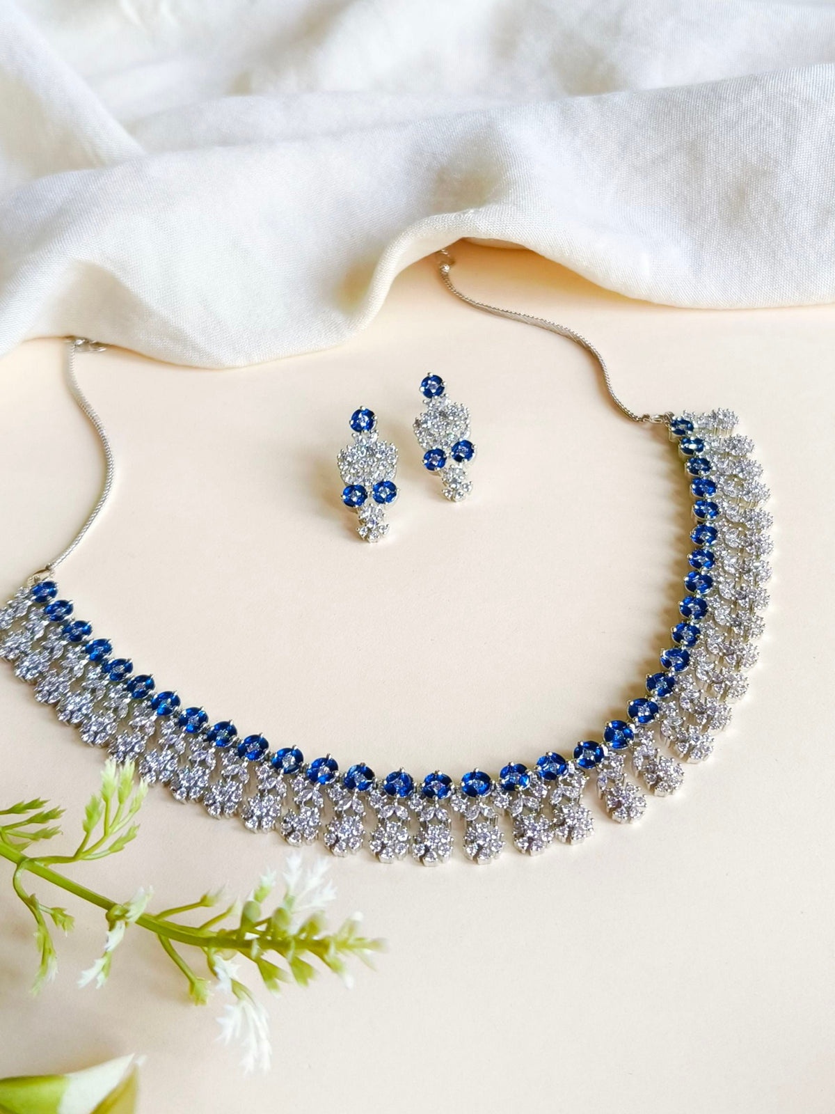 Graceful AD Necklace Shine | AMOLA
