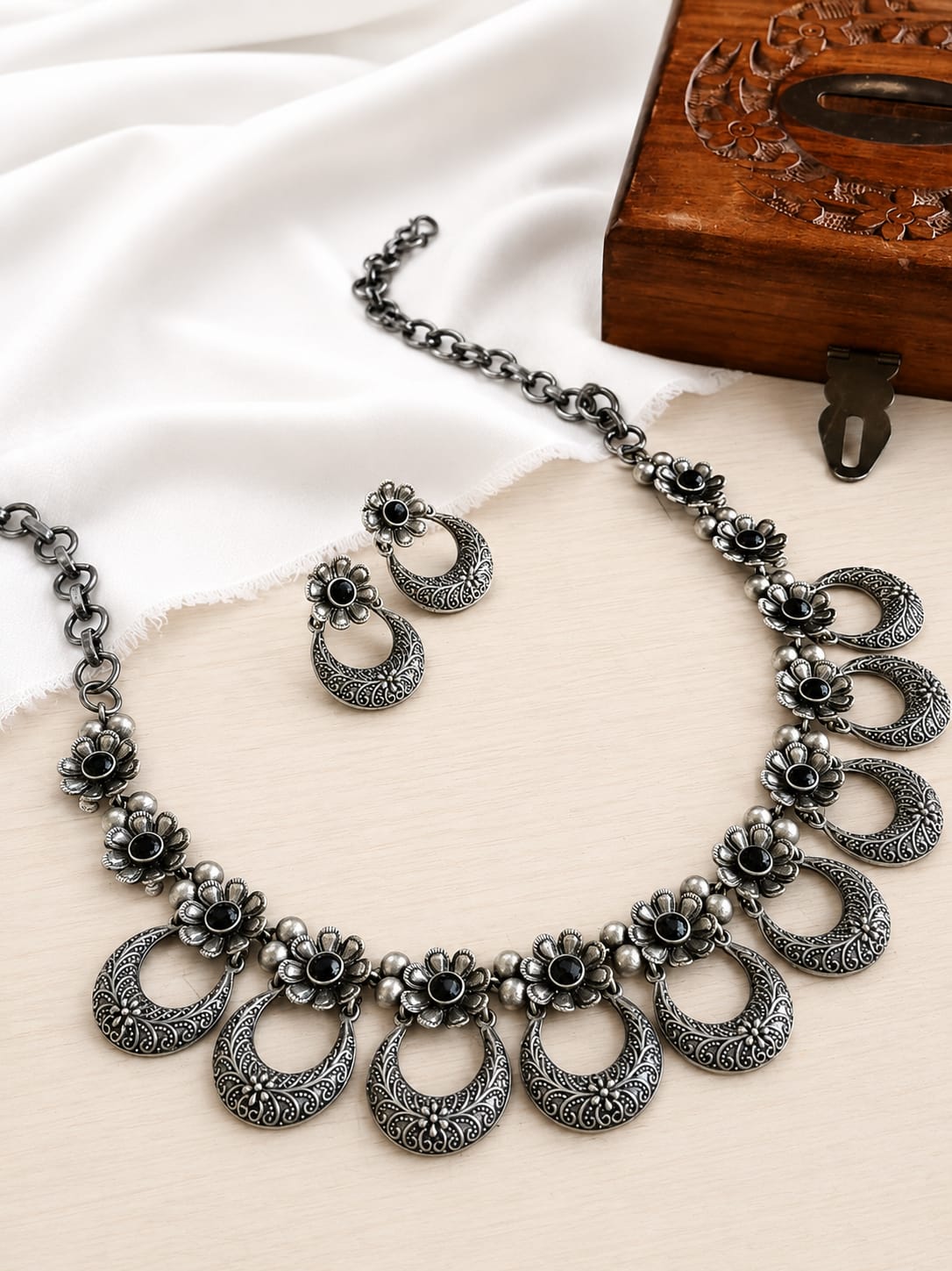 925 Silver Plated Half-Moon Floral Necklace Set | AMOLA