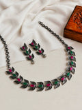 Leaf Style Minimal Necklace Set | AMOLA